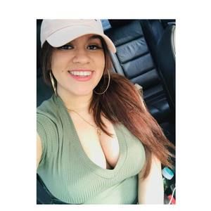 Meet your Posher, Marina